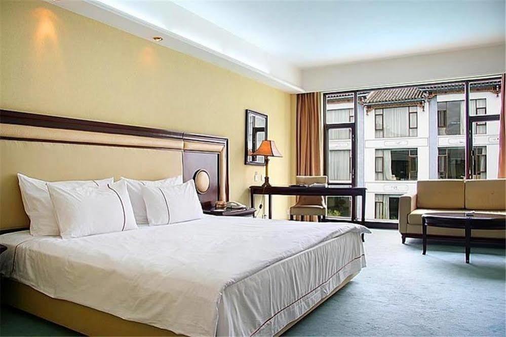 Regent Hotel Dali  Luaran gambar